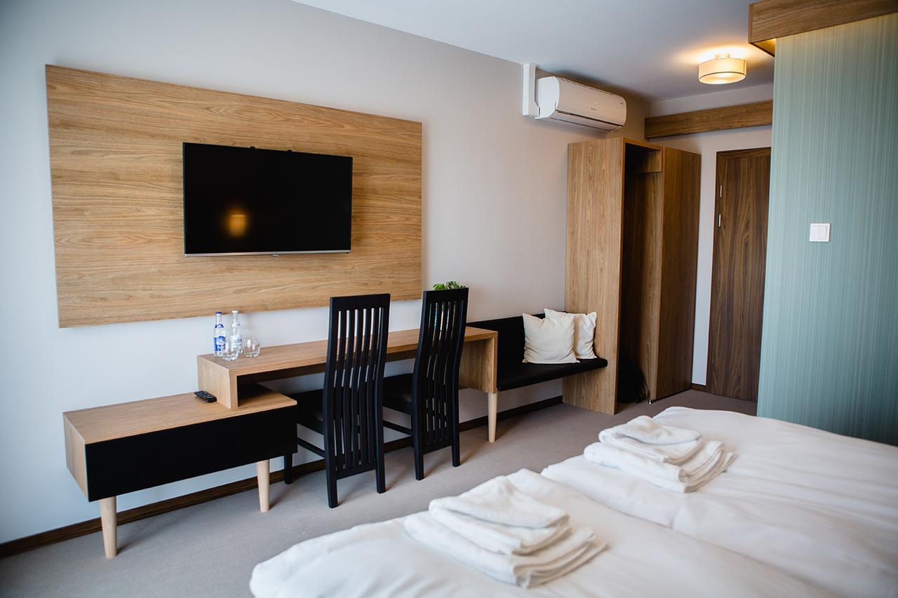 Bed and Breakfast Bulwary Biznes Мелец Экстерьер фото